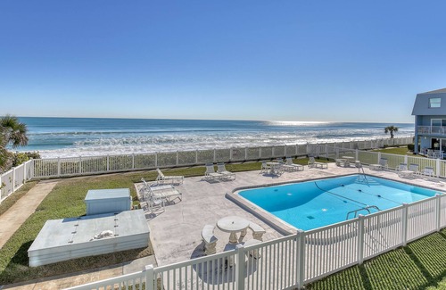South Patrick Shores Condo | Condo on-the-beach! Direct ocean views!