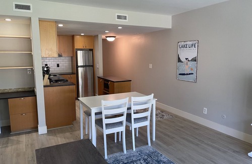 Lakewood Condo | Condo on the Lake