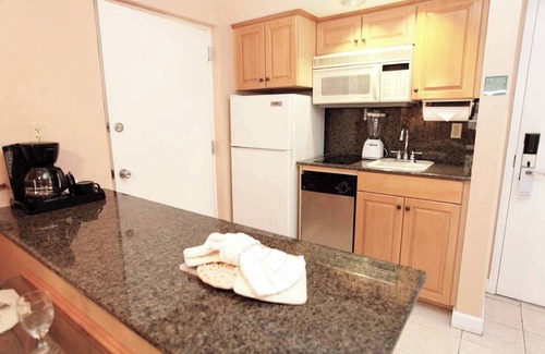 Palm Beach Shores Condo | Condo On The Beach! Singer Island | Beachfront Location