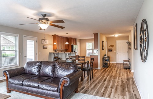 Aberdeen Condo | Condo overlooking Pinehurst #10 Course & only 4.8 miles from the 2024 US Open!