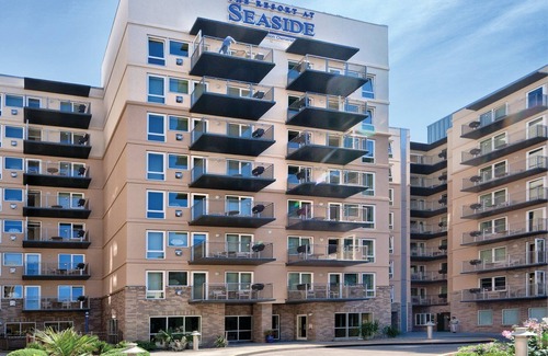 Seaside Condo | Condo right on the boardwalk in Seaside. 2 bed, 2 full bath. Sleeps 6