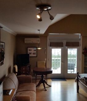 Piedmont Apartment | Condo St Sauveur