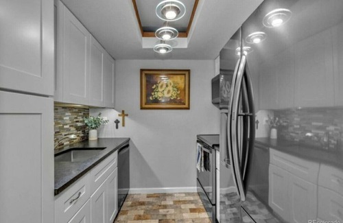 Golden Condo | Condo w/Mountain Views, Balcony & Washer/Dryer!