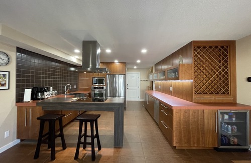 Sicamous Apartment | Condo w/oversize garage, walking distance to grocery, restaurants, bars, beach