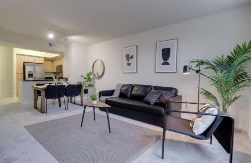 Aurora Highlands Apartment | Condo with Gym and Pool in Pentagon City 8min to DCA