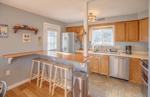 North Woodstock House | Condo with Offsite Amenities- Walk to Breweries!