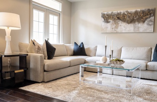 Lake Shore - Lake Vista Condo | Condo with Park View: Luxury, Location, and Convenience!!!