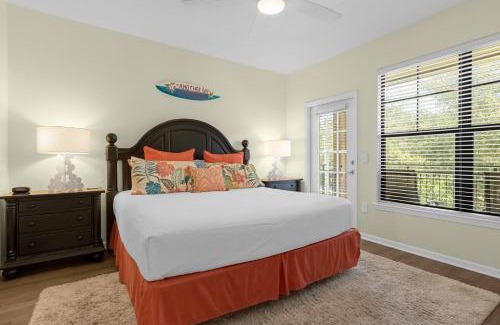 Regal Palms House | Condo with Private Patio - Near Disney's Animal Kingdom