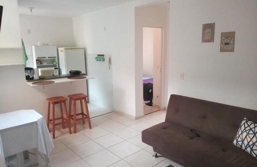 Vespasiano House | Condomínio encantador com estacionamento