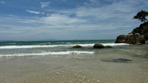 Cachoeira do Bom Jesus Apartment | Condomínio Resort, Praia e Conforto em Floripa