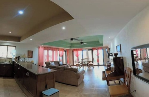 San Diego Apartment | Condominio 2BR con Vista al mar y al Lado de la Piscina