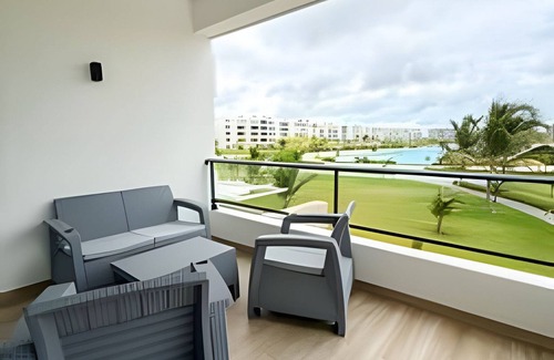 Higuey Condo | Condominio con Playa Artificial Privada