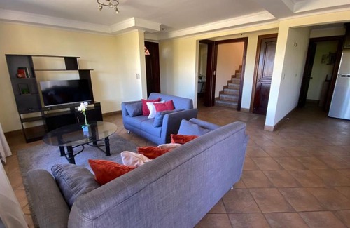 Guachipelin Villa | Condominio en Escazú tipo Villa 3 habitaciones