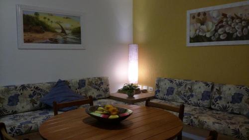 Praia da Enseada Apartment | Condominio Via Marina