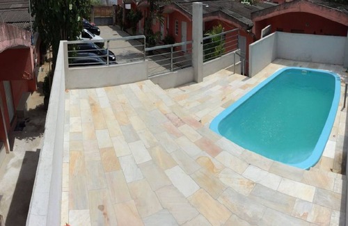 Guarapari Ski Chalet | Condominium of ten chalets and swimming pool for guests. Excellent cost benefit.