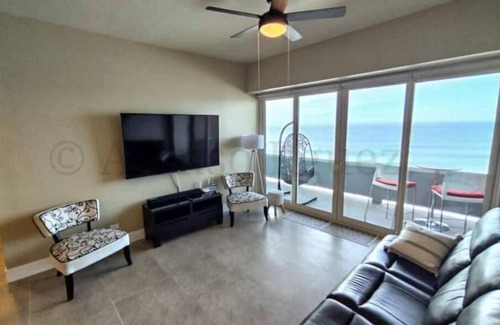 Playas de Tijuana House | "Condominium with ocean view in Playas de Tijuana, Tijuana, B.C."