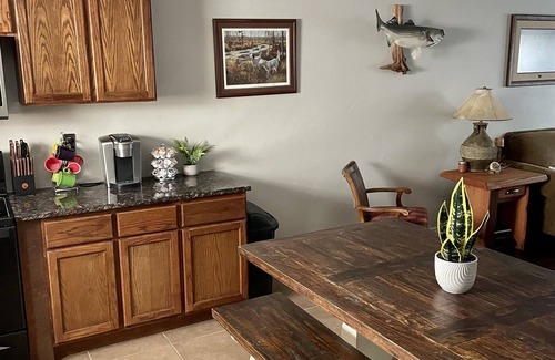 Kingston Condo | Condos at Lake Texoma, Buncombe Creek