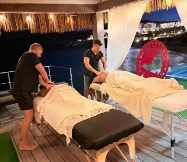 Cay Bay Apartment | condostmaarten by the sea -Adults Only-