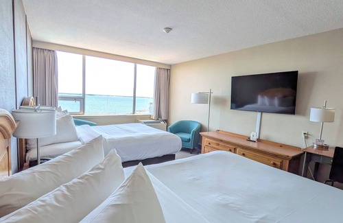 Kingston Hotel | Confederation Place - Hotel