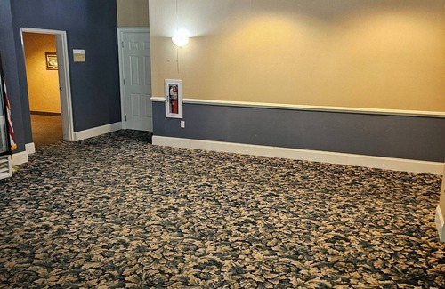 Valley Forge House | Conference Center Hotel Phoenixville with WiFi, AC