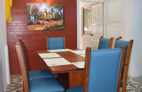 Banos de Agua Santa Apartment | Confort Home C - Apartamento Girasol