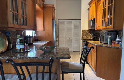 Richmond West House | CONFORTABLE 4-BEDROOM 2 BATH HOME WITH POOL IN THE CENTER OF MIAMI.