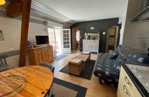 Cauterets Apartment | Confortable appart 2 chambres, terrasse, près télécabines à Cauterets - FR-1-812-106