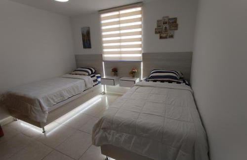 Lecheria Apartment | Confortable apartamento en Marina del Rey Lecheria