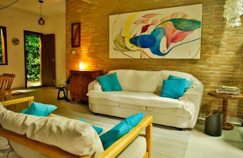 Ubatuba House | Conforto na Praia do Puruba - 5 quartos, completa, 200m do mar