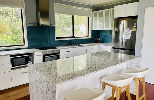 Congo House | Congo Siana Beach House -150 m walk to beach