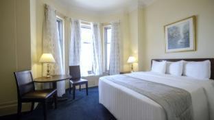 The Loop Hotel | Congress Plaza Hotel Chicago