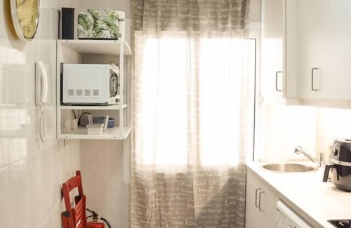 Las Campas y San Claudio Apartment | ConIde Clinica LOS VEGA&Hospital Monte Naranco