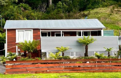 Queenstown House | Conlan Springs Cottage
