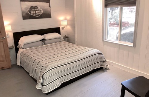 Three Rivers Cottage | Connect yourself with Nature! Cozy Cottage at the base of Conservation Area