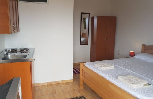 Ulcinj Bed & Breakfast | Connected 2 double studios with sea view