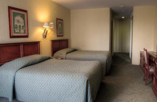 Zona 4 Hotel | Conquistador Hotel & Conference Center