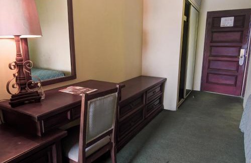 Zona 4 Hotel | Conquistador Hotel & Conference Center