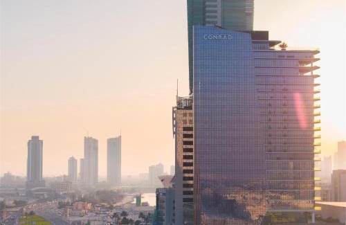 Manama Hotel | Conrad Bahrain Financial Harbour