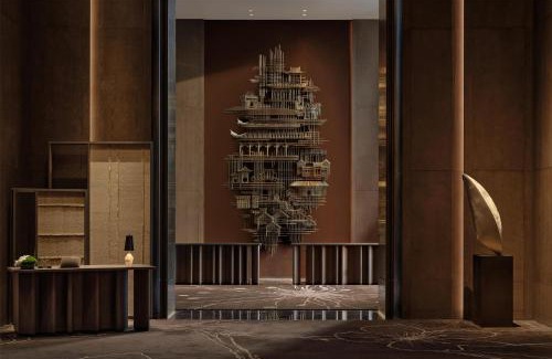 Nanshan Hotel | Conrad Shenzhen, the first art museum hotel in Greater Bay Area with the stunning bay and sunset view in the hotel terrace