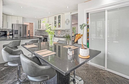 Aylmer House | Conrad Single Room Self Check-In