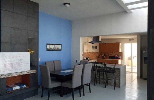 San Juan del Rio House | Contemporary home near Haciendas and vineyards 3 bedrooms 2,733 sq/ft