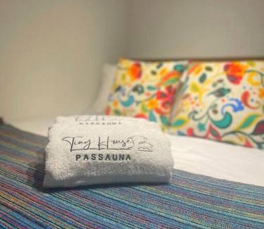 Augusta Apartment | Container com Deck e Vista I Climatizado e Aconchegante em Curitiba na Natureza