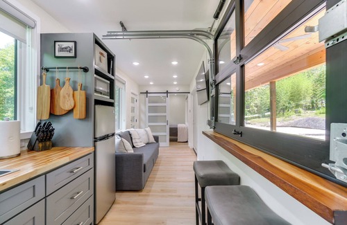 Knoxville Cottage | Container Cottage Between Knoxville & Sevierville!