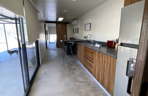 Hermosillo Cottage | Container house "green stick house"