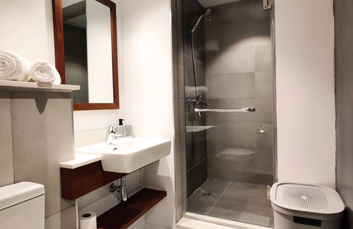 Ebene Apartment | Contemporary Studio Apartment in Ebene Cybercity | Quatre Bornes