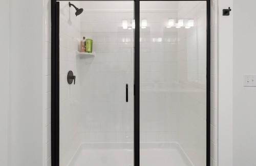 Lawrenceville Apartment | Contemp. Comforts: Stylish 2BD in Lawrenceville
