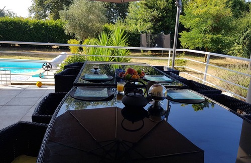 Castellare-di-Casinca Villa | Contemporary villa equipped with a swimming pool near the beach