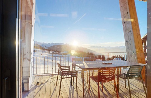 Arc-1800 Ski Chalet | Contemporary chalet with private pool, sauna and home cinema in Arc 1800
