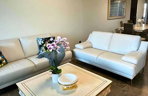 Langstrasse Apartment | CONTEMPORARY 2-BEDROOM APARTMENT IN SOUGHT-AFTER ZURICH'S EUROPAALEE
