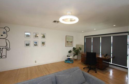 Broadmoor House | Contemporary 3Br 2Ba with Full Nursery